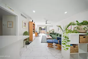 3828 N 32nd St, Phoenix, AZ 85018 - Photo 1