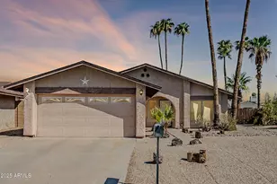 724 W Garnet Ave, Mesa, AZ 85210 - Photo 1