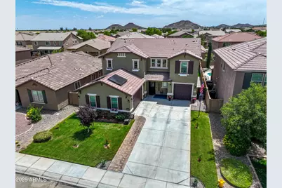 761 W Desert Hollow, San Tan Valley, AZ 85143 - Photo 1