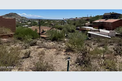 1701 E Calle Santa Cruz Road #19, Phoenix, AZ 85022 - Photo 1