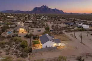 146 E Whiteley St, Apache Junction, AZ 85119 - Photo 1