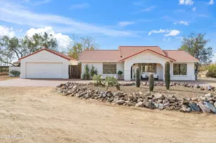 5511 E Honda Bow Rd, Cave Creek, AZ 85331 - Photo 1