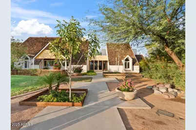 2648 N Ridge Circle, Mesa, AZ 85203 - Photo 2