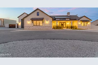 1138 W Catherine Lane, San Tan Valley, AZ 85144 - Photo 1