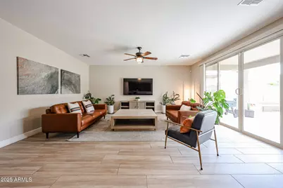 16083 W Laurel Lane, Surprise, AZ 85379 - Photo 1