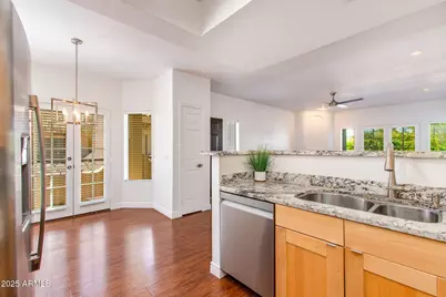 3640 N 38th Street #205, Phoenix, AZ 85018 - Photo 16