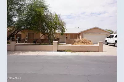 2024 N 64th Lane, Phoenix, AZ 85035 - Photo 1