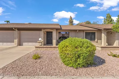 520 S Greenfield Road #13, Mesa, AZ 85206 - Photo 1