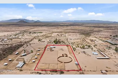 50845 N 439th Avenue, Wickenburg, AZ 85390 - Photo 1