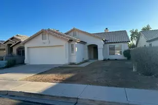 16461 S 29th St, Phoenix, AZ 85048 - Photo 1