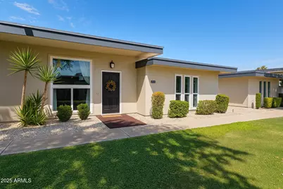 13055 N 100th Drive, Sun City, AZ 85351 - Photo 1