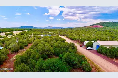 23 Co Rd 3117 -- #-, Vernon, AZ 85940 - Photo 2