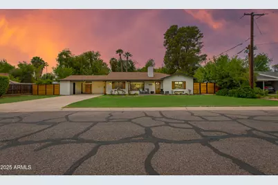 5814 N 11th Avenue, Phoenix, AZ 85013 - Photo 1