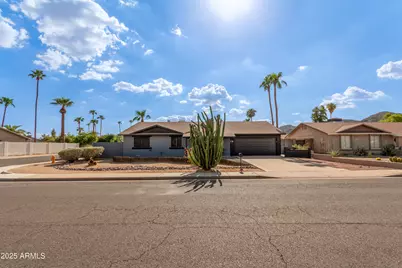 10602 S 44th, Phoenix, AZ 85044 - Photo 1