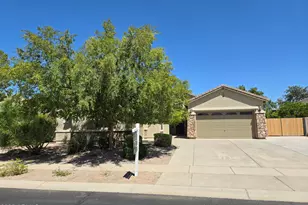 8414 W Northview Ave, Glendale, AZ 85305 - Photo 1