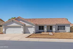 7032 S 19th Pl, Phoenix, AZ 85042 - Photo 1