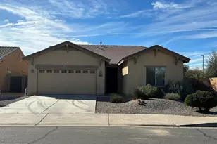 1049 E Sourwood Dr, Gilbert, AZ 85298 - Photo 1