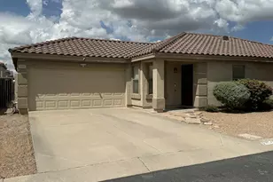 2354 E Spruce Dr, Chandler, AZ 85286 - Photo 1