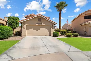 11963 N 80th Ave, Peoria, AZ 85345 - Photo 1