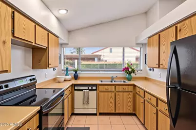 3406 W Irma Lane, Phoenix, AZ 85027 - Photo 10