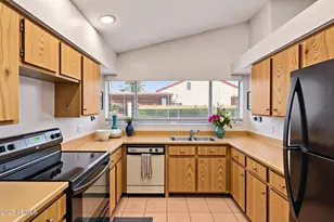 3406 W Irma Ln, Phoenix, AZ 85027 - Photo 10