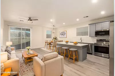 129 W Latona Road, Phoenix, AZ 85041 - Photo 1