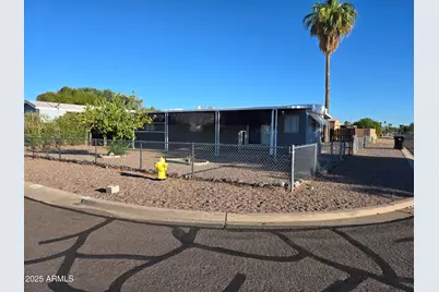 7738 E Hampton Avenue, Mesa, AZ 85209 - Photo 1