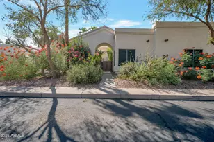 2100 W Lemon Tree Pl, Chandler, AZ 85224 - Photo 1