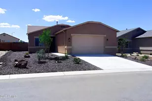 5828 N Elton Pl, Prescott Valley, AZ 86314 - Photo 1