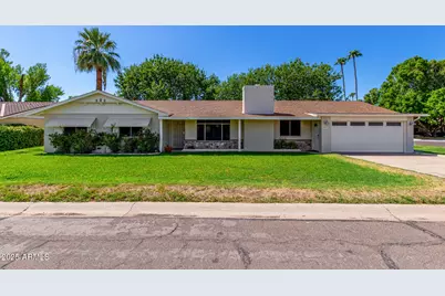 8162 N 1st Avenue, Phoenix, AZ 85021 - Photo 1