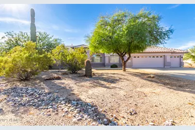 21 E Irvine Road, Phoenix, AZ 85086 - Photo 1