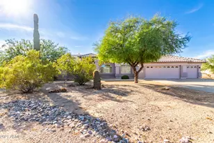 21 E Irvine Rd, Phoenix, AZ 85086 - Photo 1