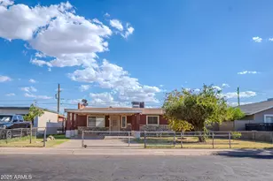 5457 W Cambridge Ave Ave, Phoenix, AZ 85035 - Photo 1