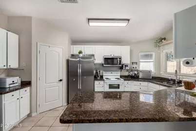 1811 S 39th Street #73, Mesa, AZ 85206 - Photo 10