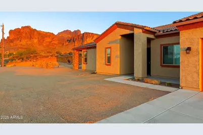 5063 E Reavis Street, Apache Junction, AZ 85119 - Photo 1