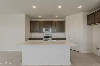 24237 W Hilton Avenue, Buckeye, AZ 85326 - Photo 1