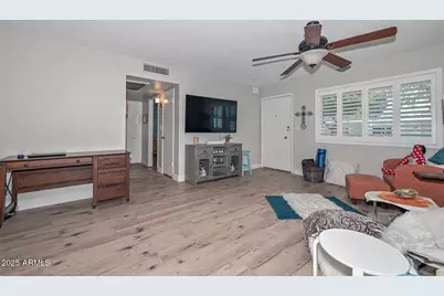 13441 N 109th Avenue, Sun City, AZ 85351 - Photo 6