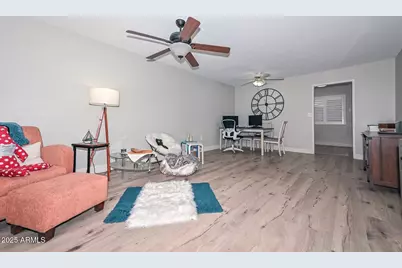 13441 N 109th Avenue, Sun City, AZ 85351 - Photo 4