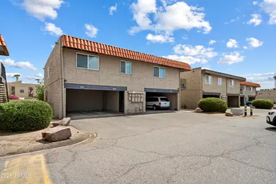 1251 N 47th Place, Phoenix, AZ 85008 - Photo 1