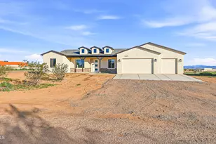 22288 W Dale Ln, Wittmann, AZ 85361 - Photo 1