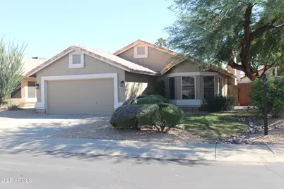 4321 E Rosemonte Drive, Phoenix, AZ 85050 - Photo 1