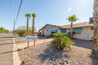 2011 N 51st Street, Phoenix, AZ 85008 - Photo 1