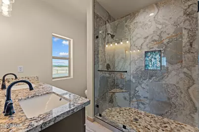 47562 W Ray Street, Aguila, AZ 85320 - Photo 10