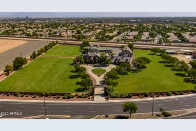 2025 S Val Vista Drive, Gilbert, AZ 85295 - Photo 16