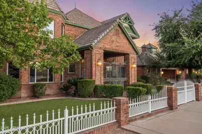 2025 S Val Vista Drive, Gilbert, AZ 85295 - Photo 8