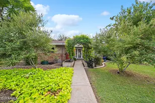 4716 N 83rd St, Scottsdale, AZ 85251 - Photo 1