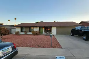 1407 W Oraibi Dr, Phoenix, AZ 85027 - Photo 1