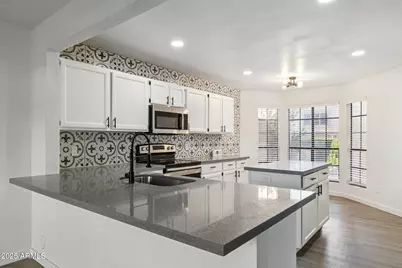 4206 E Agave Road, Phoenix, AZ 85044 - Photo 1