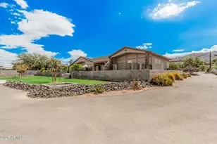 2058 W Dobbins Rd, Phoenix, AZ 85041 - Photo 1