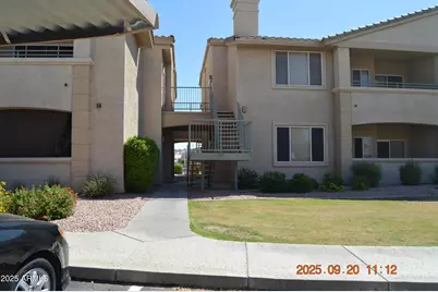 16013 S Desert Foothills Parkway #Apt 1067, Phoenix, AZ 85048 - Photo 1
